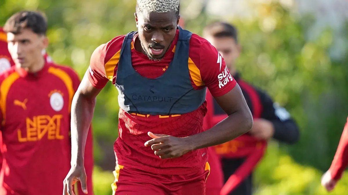 Galatasaray’da Victor Osimhen gelişmesi: Kasımpaşa maçı öncesi antrenmanın bir bölümünde takımla çalışma