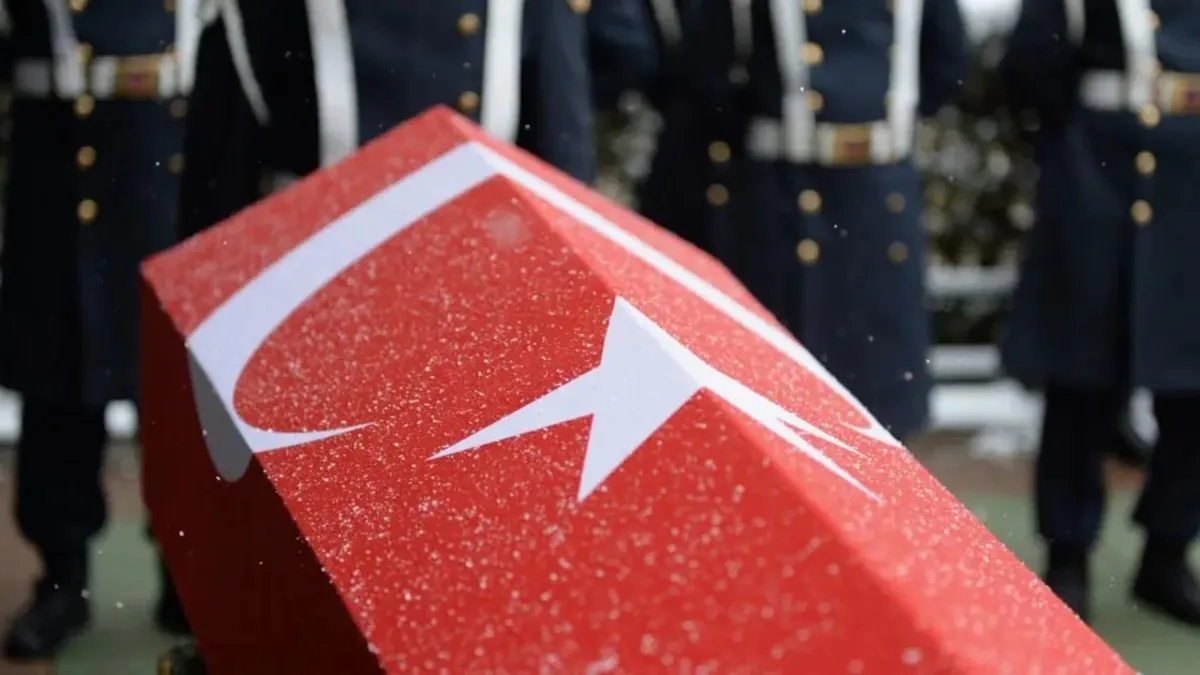 Hakkari’de hudut geçiş olayına müdahale ederken yaralanan asker şehit oldu