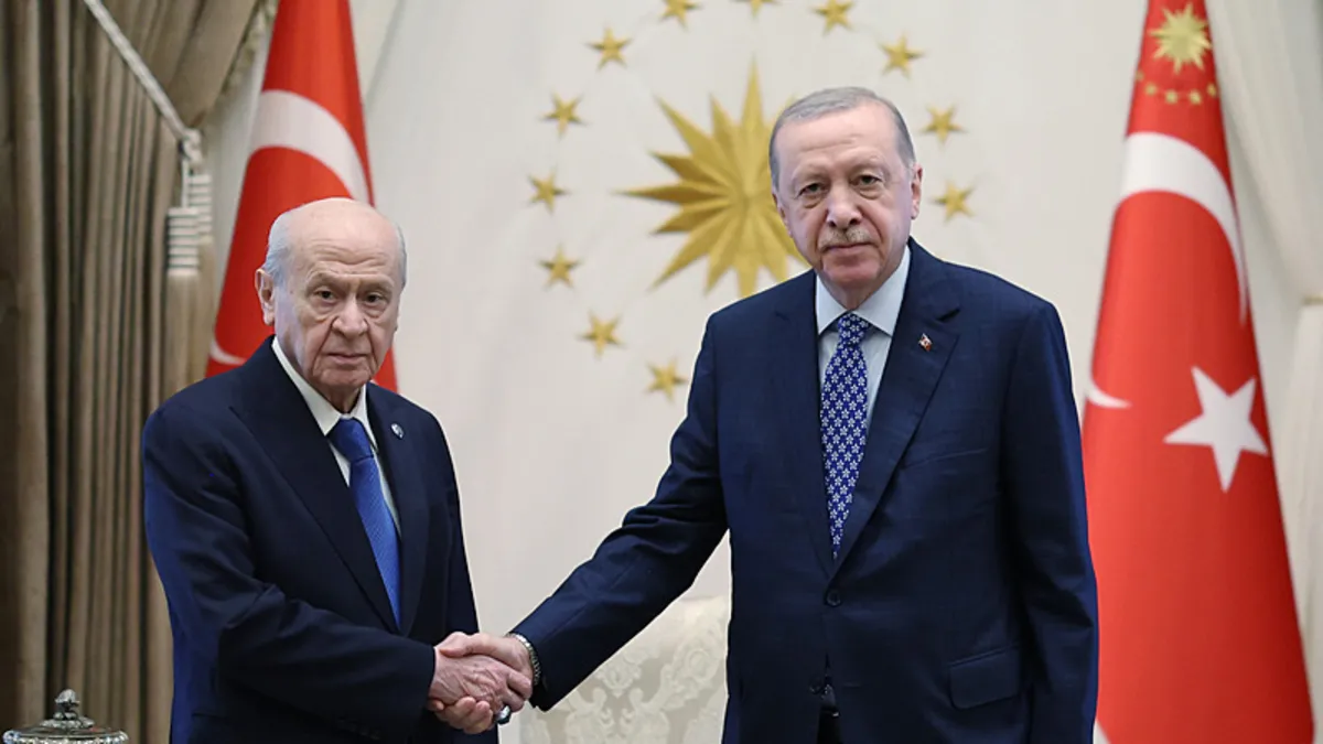 Külliye’de Cumhur zirvesi: Başkan Erdoğan MHP lideri Devlet Bahçeli’yi kabul etti! Sürpriz görüşmenin detayları A Haber’de