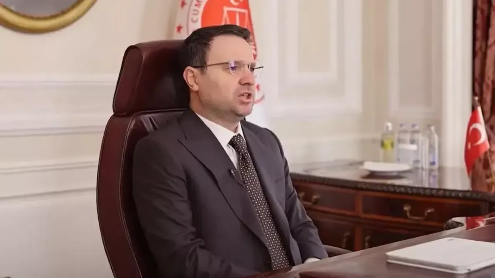 akin-gurlek-1771343076-2